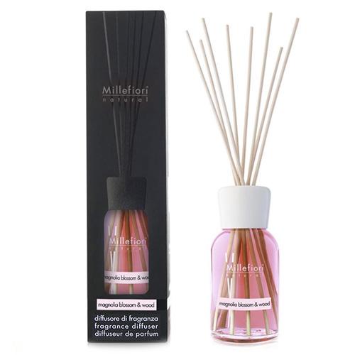 Levně Millefiori Natural Magnolia Blossom & Wood Květy magnólie a dřevo Difuzér 250 ml + 8 stébel v délce 30 cm