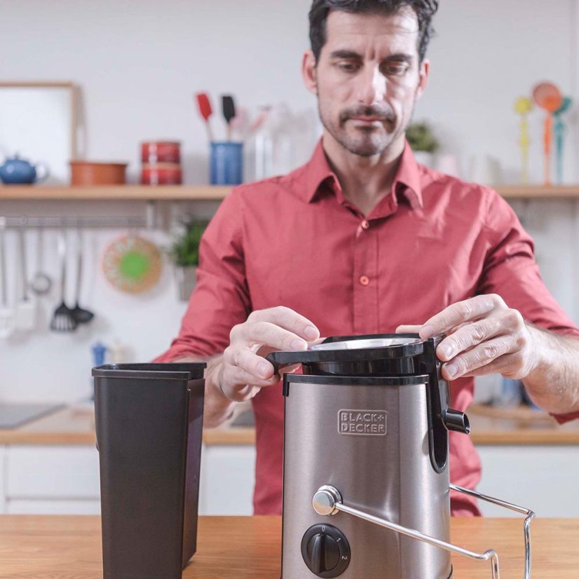 Entsafter Black+Decker BXJE600E