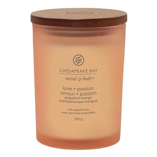 Kerze Chesapeake Bay Candle mittelgroß, Love & Passion