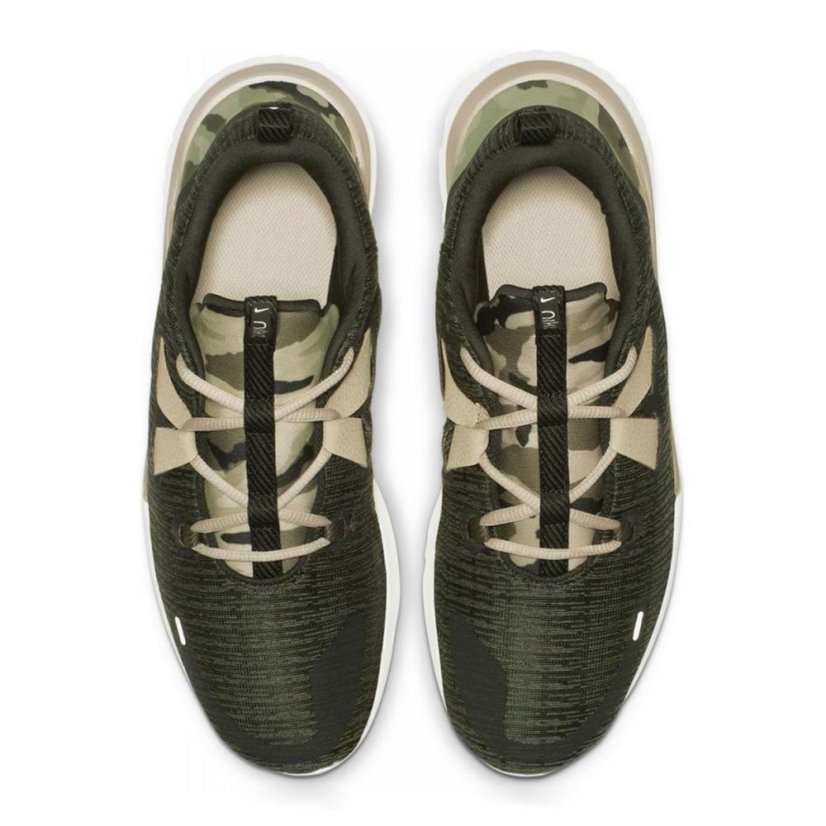 Běžecká obuv Nike Renew Arena Camo BQ7