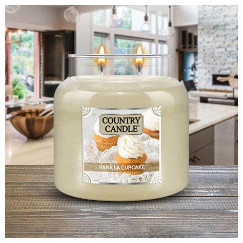Country Candle stredná, Vanilla Cupcake