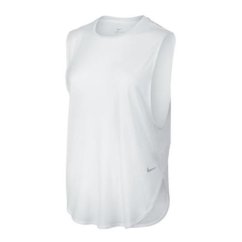 Top Nike Elevated