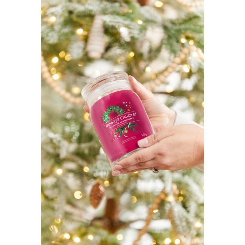 Yankee candle Signature nagy méretű gyertya, Sparkling Winterberry