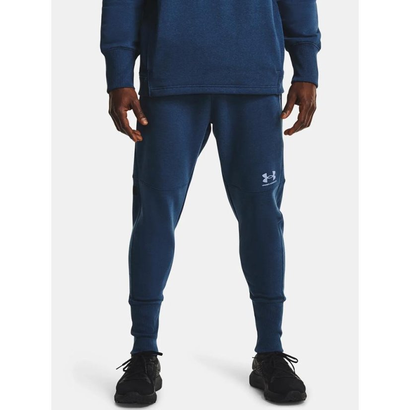Męskie spodnie dresowe Under Armour Accelerate Off-Pitch Jogger - Kolor: Czarny, Rozmiar: S