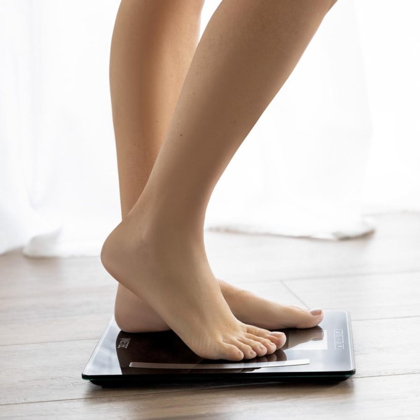 Imetec ES7 400, 5811 black personal scale