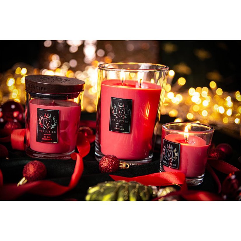 Kerze Vellutier klein, By the Fireplace
