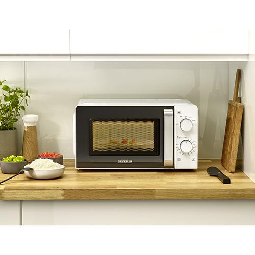 Severin MW 7885 microwave oven, white