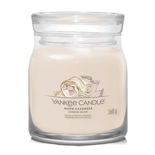 Yankee candle Signature stredná sviečka, Warm Cashmere