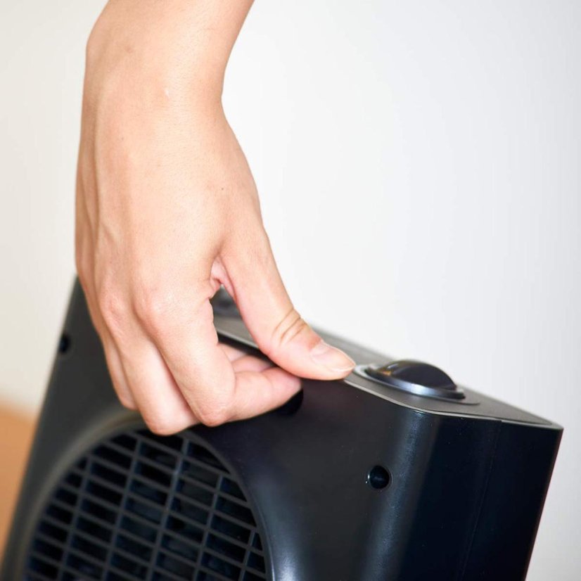 Black+Decker BXSH1500E fekete fűtőventilátor