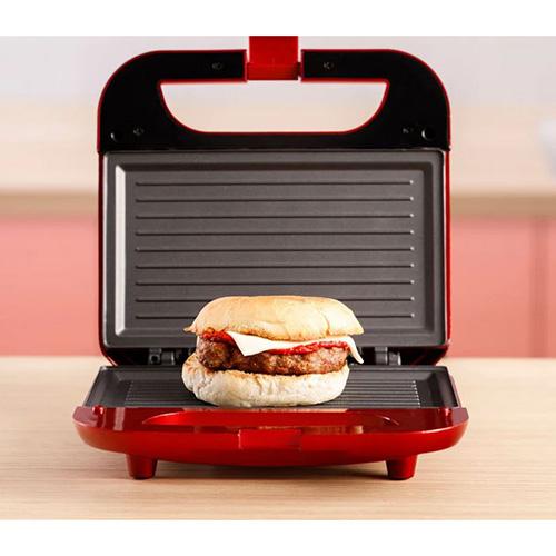 Solac SD5058 red toaster