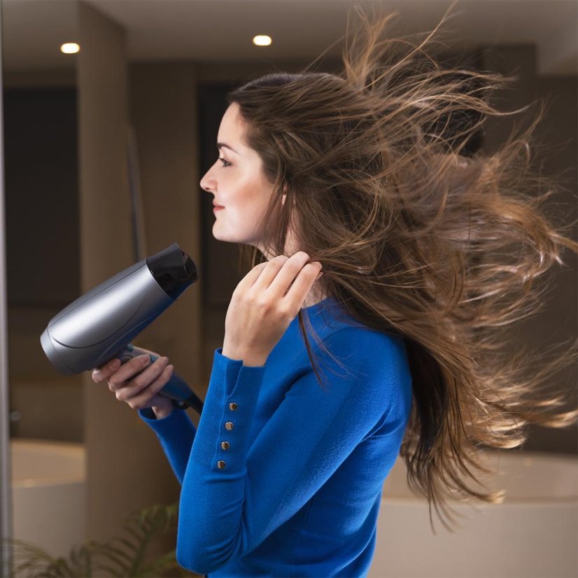Fén na vlasy Cecotec Bamba Ionicare Power and Go Black 4327 čierny