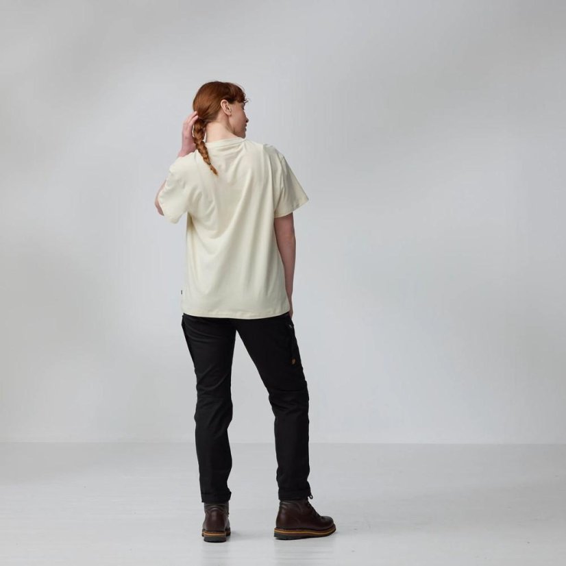 Dámské tričko Fjällräven Relaxed T-shirt W - Szín: Fehér, Méret: L