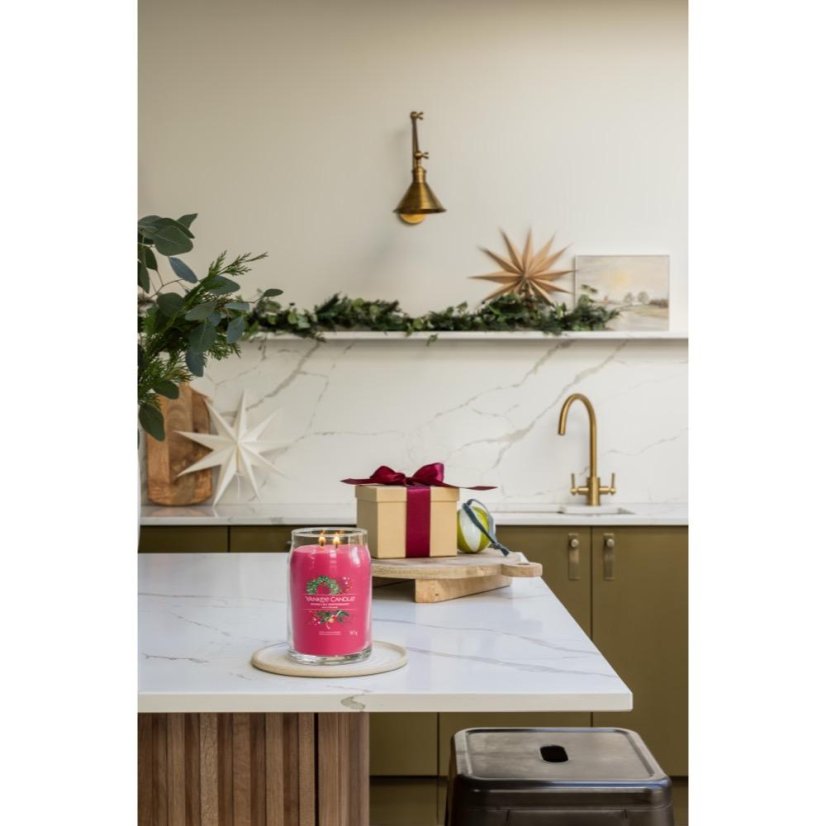 Yankee candle Signature nagy méretű gyertya, Sparkling Winterberry