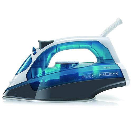 Black+Decker BXIR2200E blue steam iron