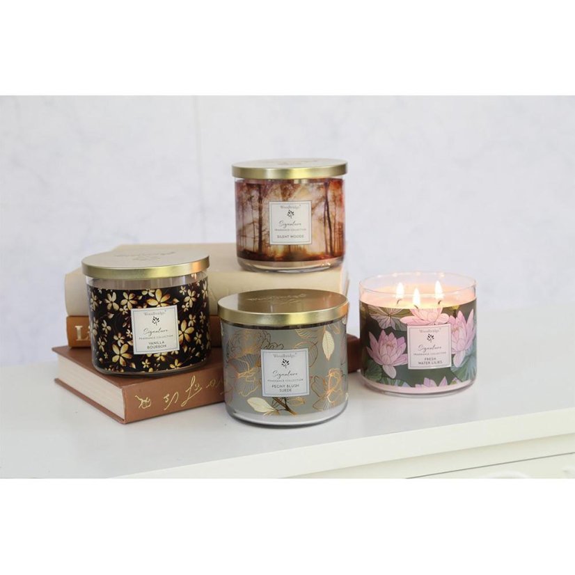 Świeca Woodbridge Signature, Fresh Water Lilies