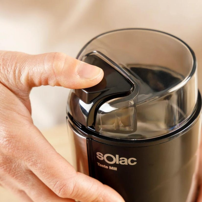 Mlýnek na kávu Solac MC6252 černý