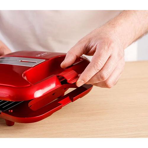 Solac SD5058 red toaster