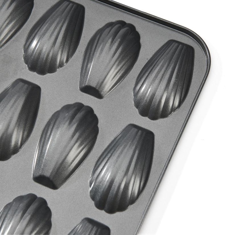 De Buyer 4710.12 madeleine mold