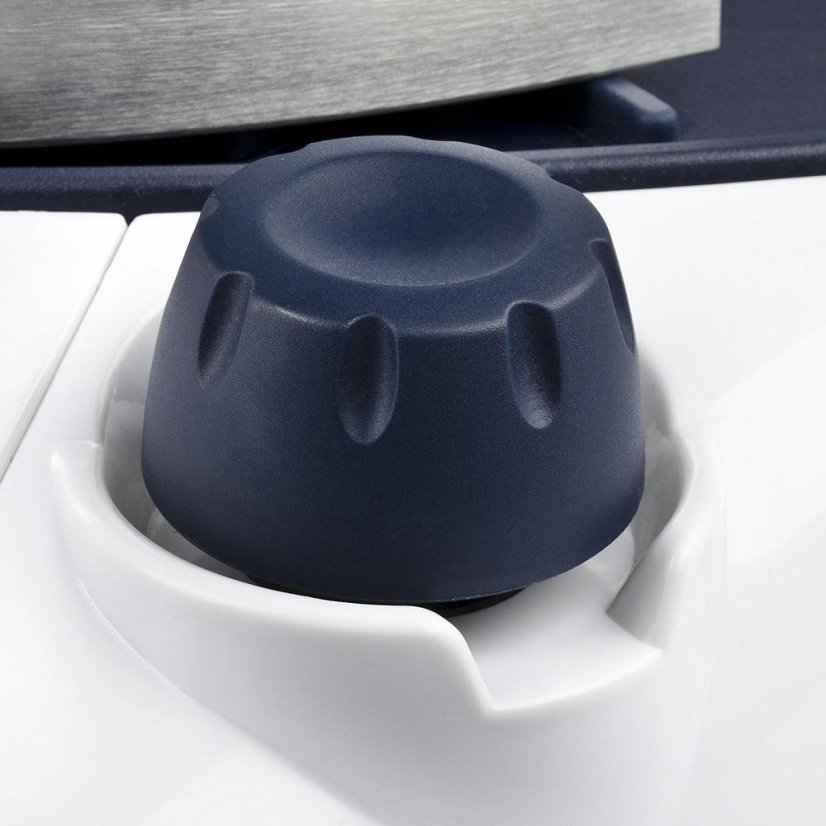 Girmi SS6500 steam generator, white and blue