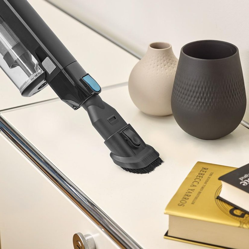 Severin S'Power Slim HV 7151 stick vacuum cleaner, black and blue