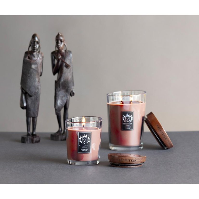 Vellutier-Kerze mittelgroß, Patchouli & Musk