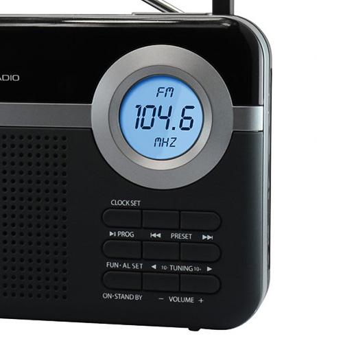 AKAI PR006A-471U čierne rádio