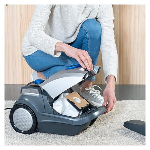 Vysavač Black+Decker BXVMB700E šedý