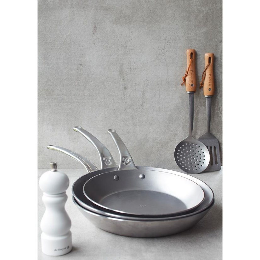 Ocelová pánev de Buyer Mineral B Pro 5680.24, 24 cm