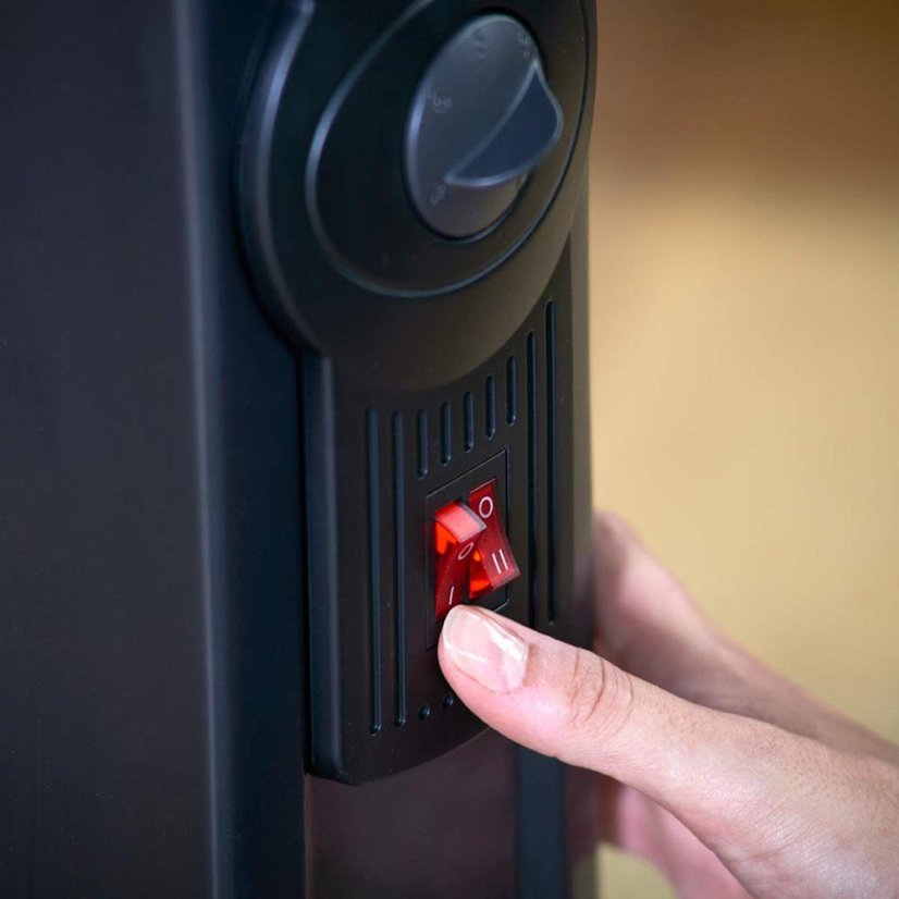 Black+Decker BXRA1500E fekete radiátor