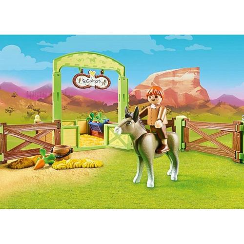 Koňský box Šmik a seňor Mrkvička Playmobil 70120
