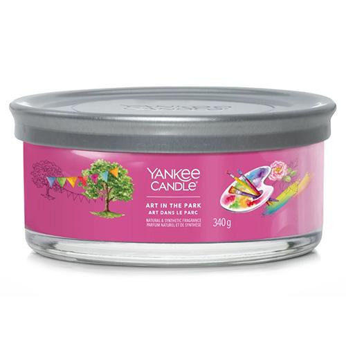 Yankee candle Signature Tumbler közepes méretű gyertya, Art in the Park