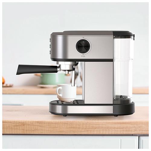 Pákový kávovar Black+Decker BXCO1350E nerez