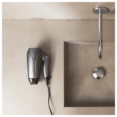 Suszarka do włosów Cecotec Bamba Ionicare Power and Go Black  4327 czarna
