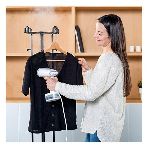 Napařovač oděvů Black+Decker BXGS1600E