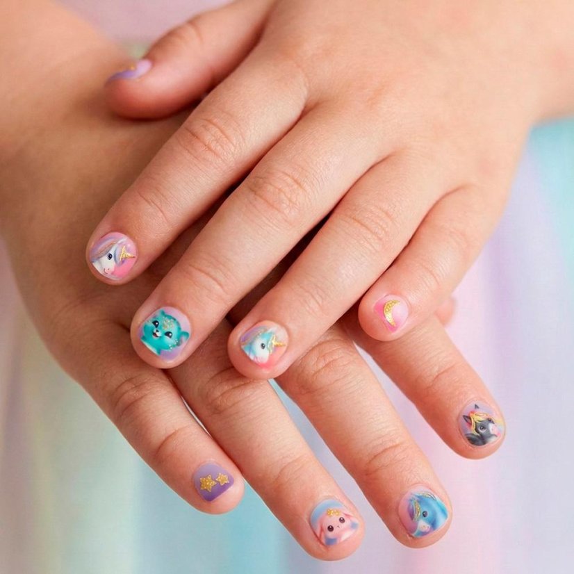 Ylvi Nail Sticker Set, Pink Background