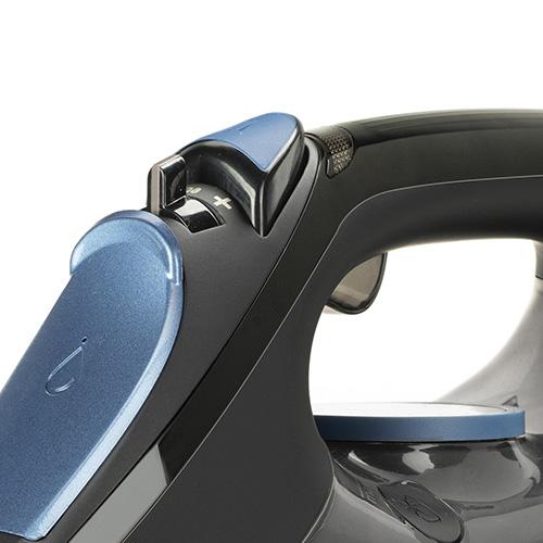 Black+Decker BXIR2801E Steam Iron, Black