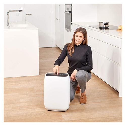 Čistička vzduchu Black+Decker BXAP350E bílá