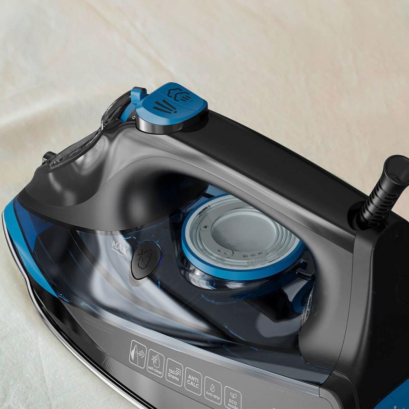 Black+Decker BXIR2606E black steam iron