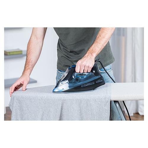 Black+Decker BXIR2606E black steam iron