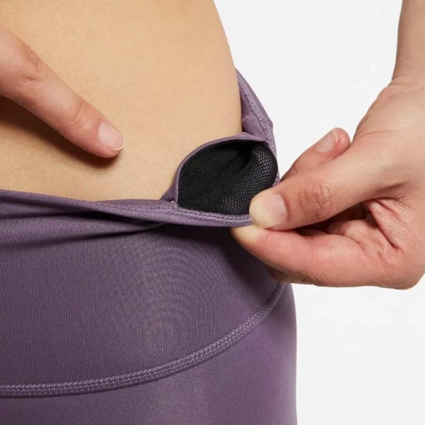 Běžecké legíny Nike Dri-FIT Swoosh - Farbe: Violett, Größe: M