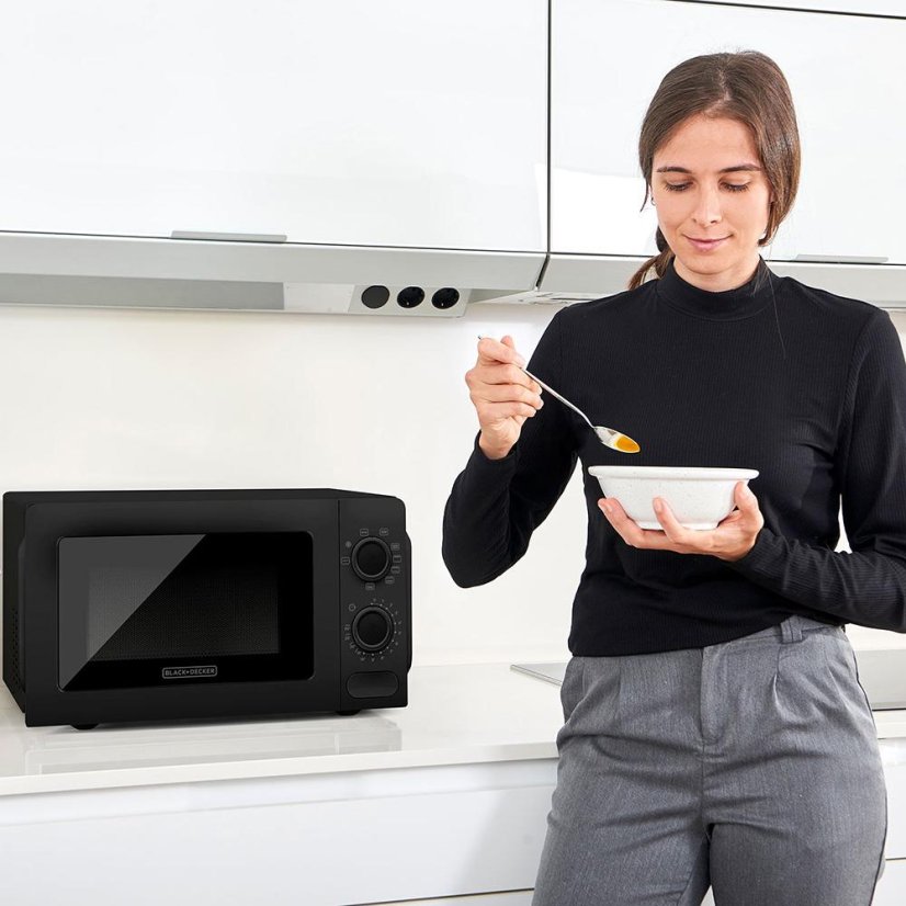 Black+Decker BXMZ702E Microwave Oven, Black