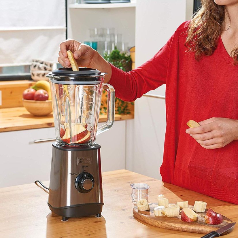 Stolní mixér Black+Decker BXJB800E černý