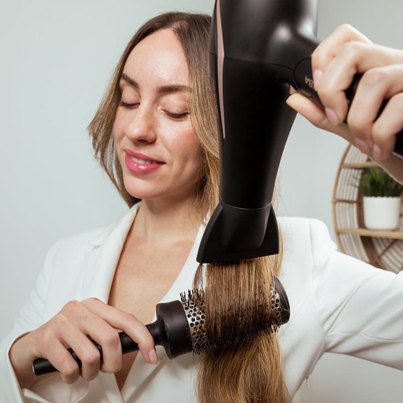 Cecotec Bamba IoniCare & Go Glow 4414 fekete hajszárító