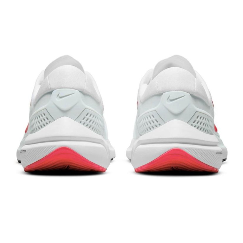 Běžecká obuv Nike Zoom Vomero 15 - Farbe: Weiß, Größe: 40.5