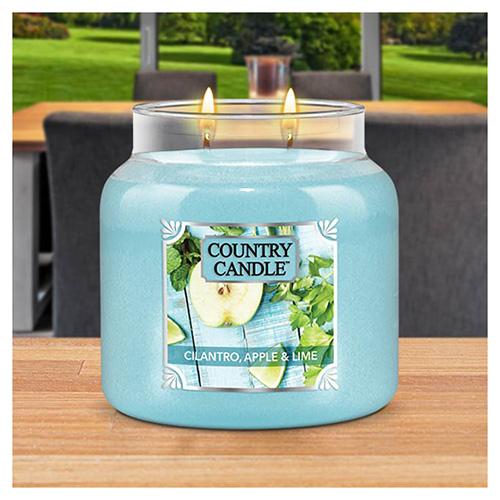 Country Candle közepes méretű gyertya, Cilantro, Apple & Lime